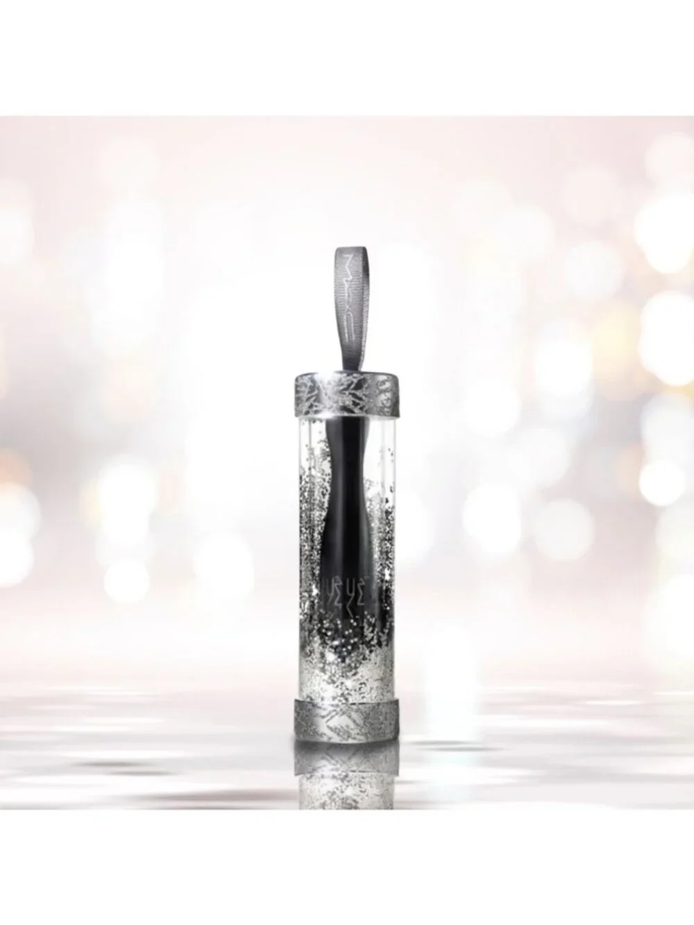 MAC Baubleburst Ornament In EXTREME DIMENSION MASCARA